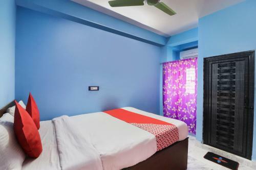 Hotel Oyo 65236 Cyber City Inn