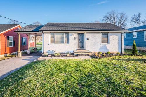 Modern Home Near Downtown And Wku