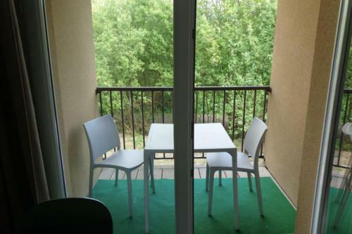Apartamento 22 M Avec Wifi-balcon Et Piscine Partag�e