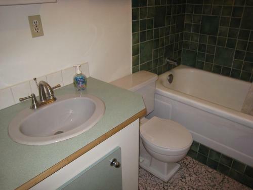 Hostal Fossil Beds Guesthouse