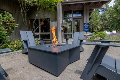 River Ridge 324ab