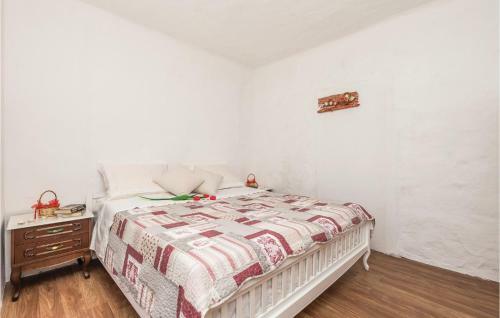 Three-bedroom Holiday Home In Skrad