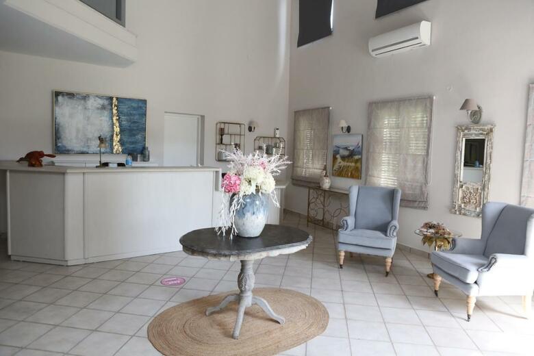 Caretta - Caretta Hotel
