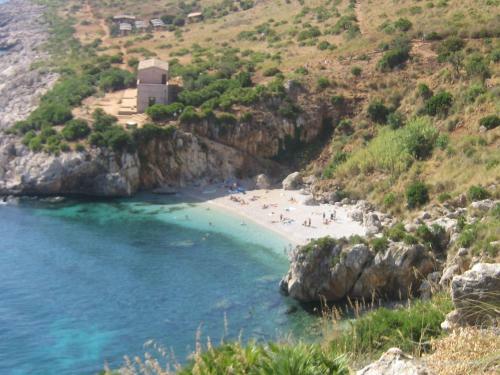 Hostal Badia Rooms & Breakfast
