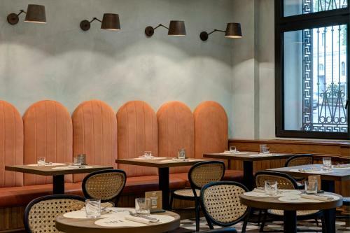 Hotel Doubletree By Hilton Rome Monti