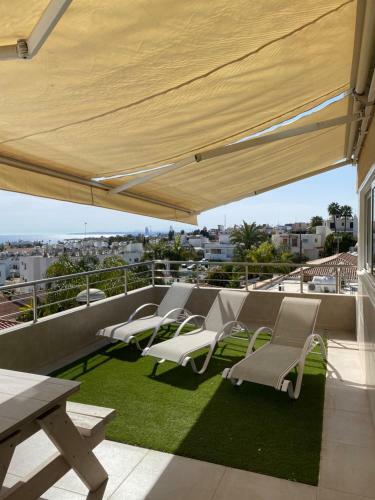 Amazing Seaview 2 Bedroom Apartment