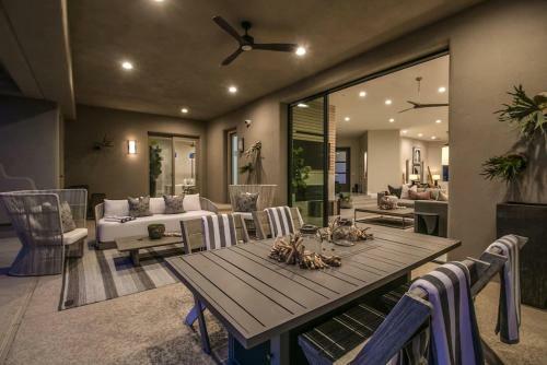 Luxurious Fountain Hills Designer Home Wviews