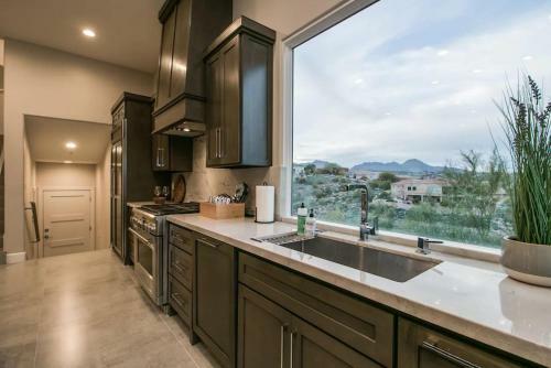 Luxurious Fountain Hills Designer Home Wviews