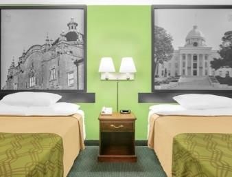 Hotel Super 8 Mobile