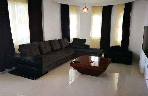Marvelous Villa With Private Pool In Antalya