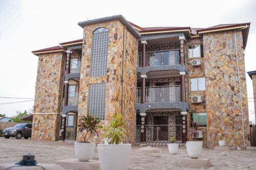 Eved Apartments Lodge