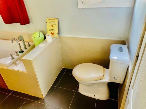 Villa Maison A C�t� De La Mer