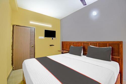Hotel Capital O 85950 Indigo Inn