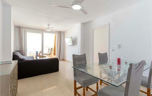 Stunning Apartment In Chipiona With 3 Bedrooms