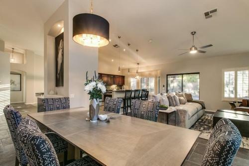 Luxury Scottsdale Paradise In Amazing Location