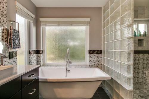 Luxe Scottsdale Home Wpool, Spa, & Tesla Charger