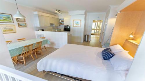 Apartamento Clifton Court Apt 16 With Heated Pool