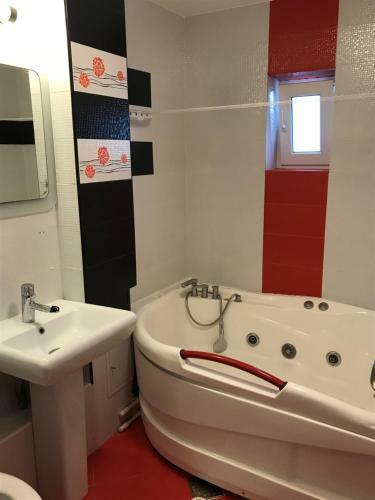 Apartament 3 Camere Zona Tomis Nord