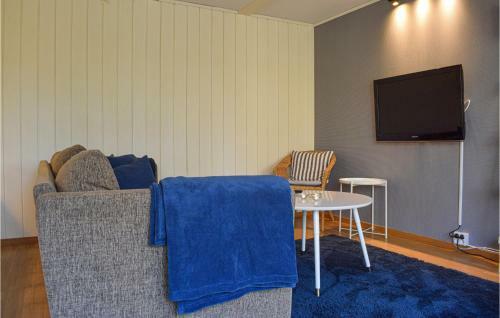 Awesome Home In F�rjestaden With 2 Bedrooms