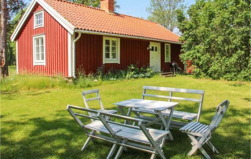 Beautiful Home In Gamleby W/ 2 Bedrooms