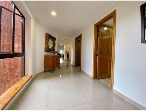 Hermoso Apartamento En El Poblado.