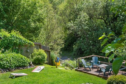 Rivertopia Private Dock On River Dog Friendly Ping Pong, Volleyball & More
