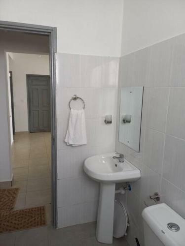Apartamento Lovely 2-bedroom Condo With A Pool.