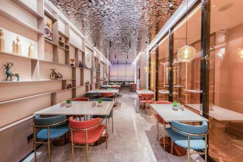 Atour Light Hotel Jinan International Covention Centre