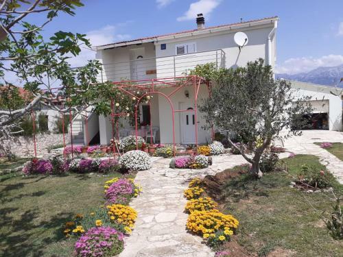 Apartmani Vera