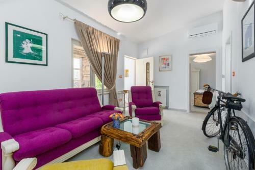 Charming Apartment Alba Premium
