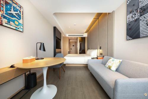 Atour Hotel Qingdao Cbd Hangzhou Road