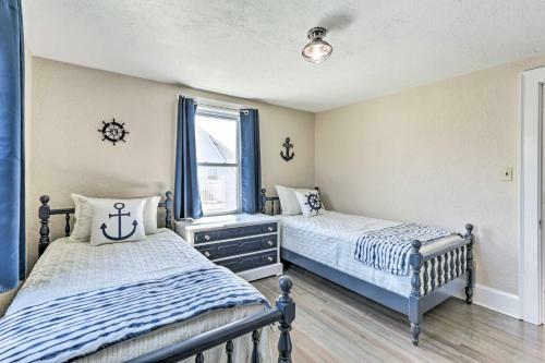 Westbrook Home With Ocean Views - Walk To Beach