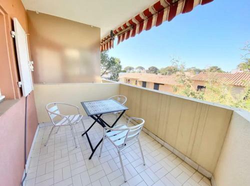 Apartamento Roches Brunes Terrasse Bord de Mer