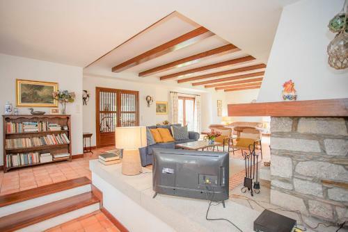 Liiiving In Moledo - Beach & Garden Villa