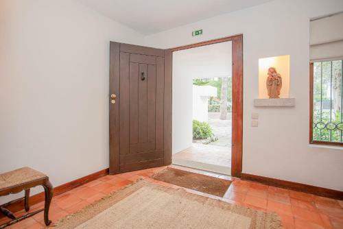 Liiiving In Moledo - Beach & Garden Villa