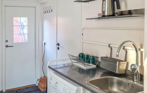 Nice Home In S�dert�lje With Wifi