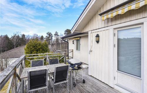 Amazing Home In Str�mstad With Wifi And 4 Bedrooms