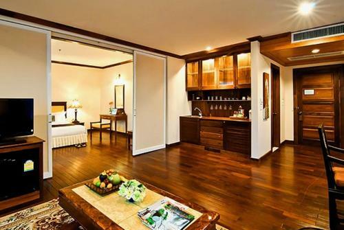 Champasak Grand Hotel