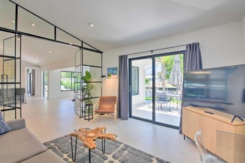 Luxe Wilton Manors Home With Private Boat Dock