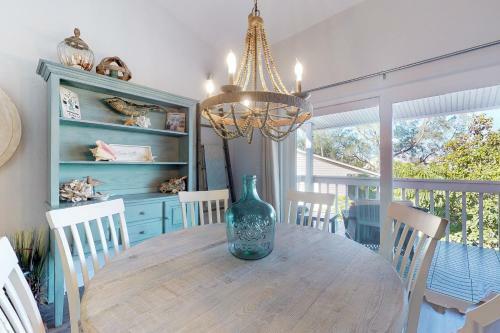 Intercoastal Condo 203