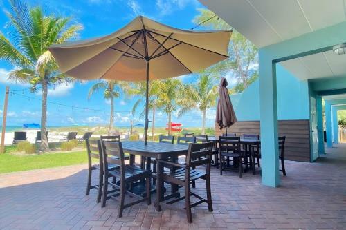 Bungalow Beach Place 1