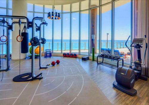 5 Amenities 2br-insane Ocean View Balcon Beachfront Resort Amazing Pool