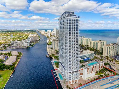 1 Million Dollar Listing 3br 3ba Enjoy 360 Views