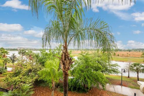 Apartamento Beautiful Lakeview Condo Wprivate Balcony