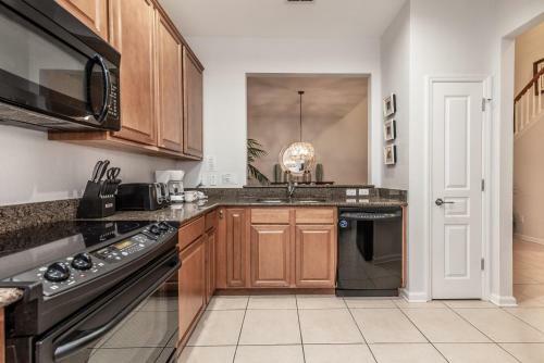 Spacious Home Wprivate Poolspa & Free Waterpark
