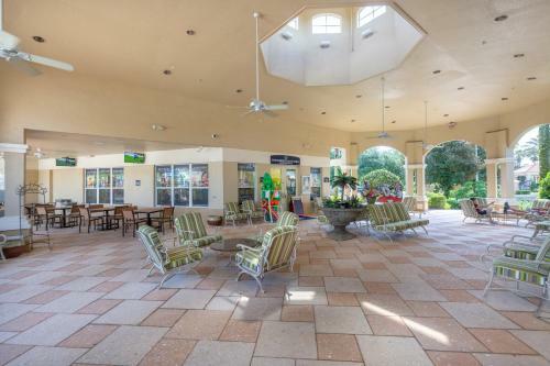 Spacious Home Wprivate Poolspa & Free Waterpark