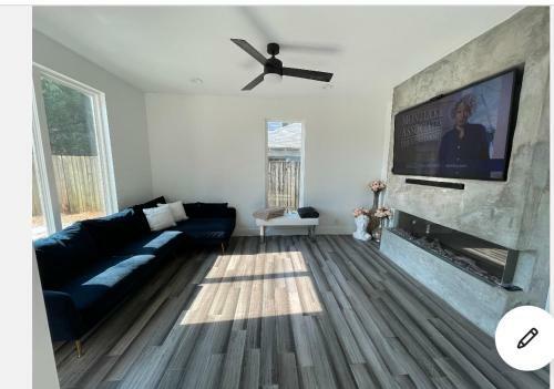 Luxe Home 1 Or 2 Bdrm With Rental Car Option
