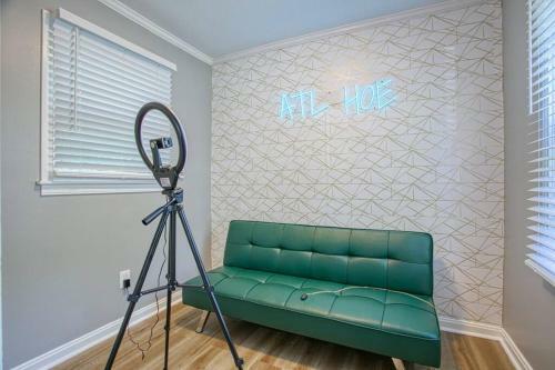 Amazing. 3bd 2ba +selfie Room. Close To Downtown Atl