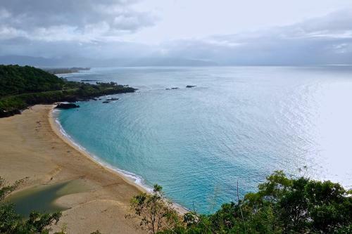 Waimea Point Oceanfront House - (With Air Conditioning)