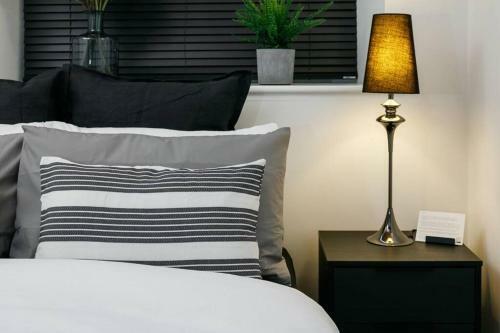 Manchester Warehouse Apartment By Jacksonheim Residences
